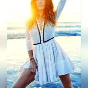 NWT Hanmeng Equi White Lace Net Button Top Mini Above Knee Dress SZ Small